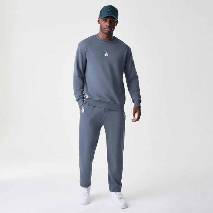 The Male model is wearing LA Dodgers MLB Midi League Essential Dark Grey Oversized Crew Neck Sweater 8