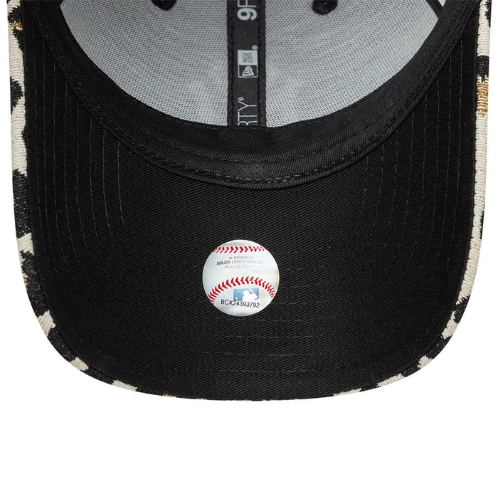 Pictured is this MLB Leopard New York Yankees 9FORTY cap in black. 7