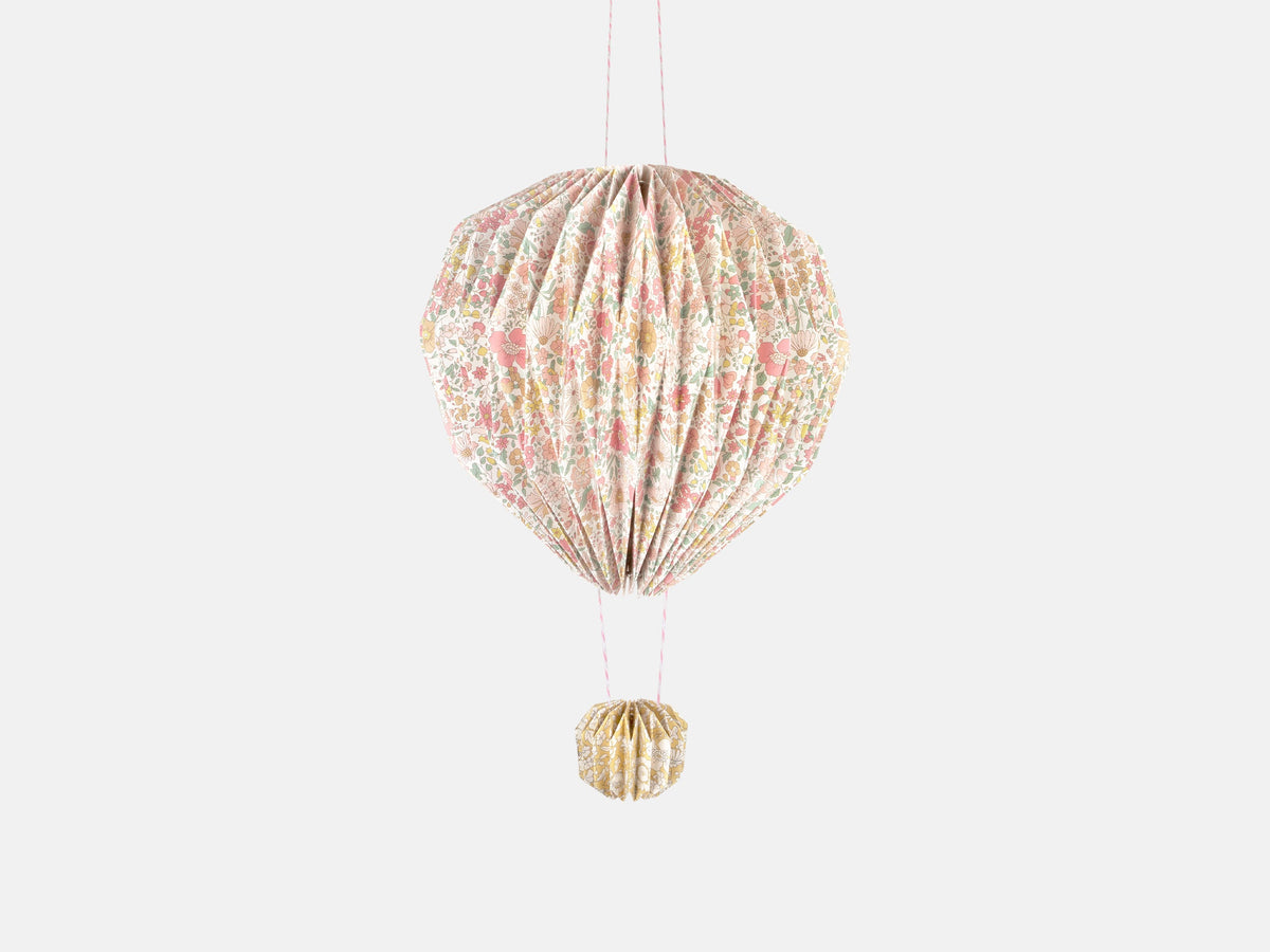 Meri Meri x Liberty Origami Balloon Decorations (3)