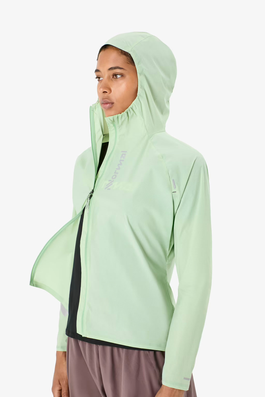 NNormal Women's Trail Wind Jacket