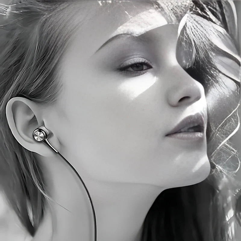 3.5mm Wired Earphone In Ear Headset HIFI Heavy Bass Earbuds Monitor Sports Headset Stereo Music Gaming Headphone With Microphone