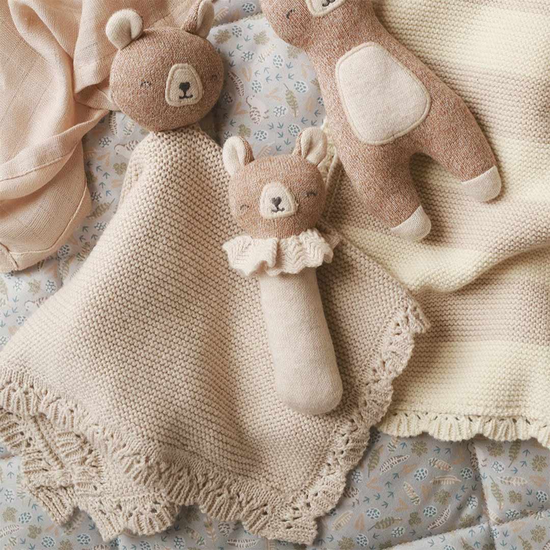 Avery Row Cuddle Cloth - Brown Bear