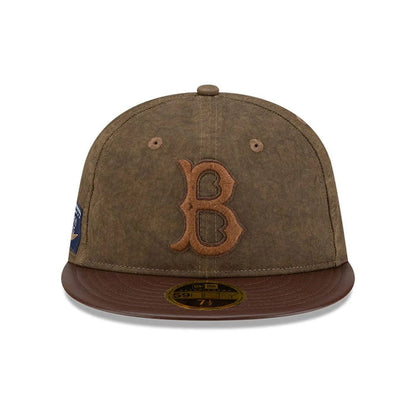 Pictured is this MLB Utility Linen Brooklyn Dodgers Retro Crown 59FIFTY Fitted cap in open brown. 3