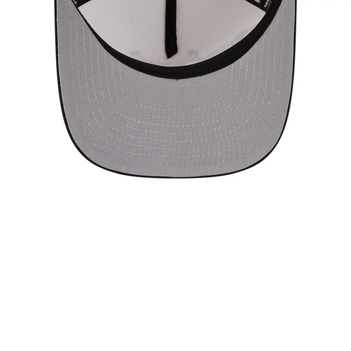 Pictured is this NBA Hardwood Classic Chicago Bulls 9FIFTY A-Frame Snapback cap in black. 2