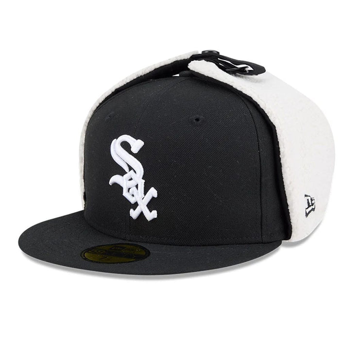 This is a Chicago White Sox MLB Classic Black Dogear 59FIFTY Fitted Cap 1