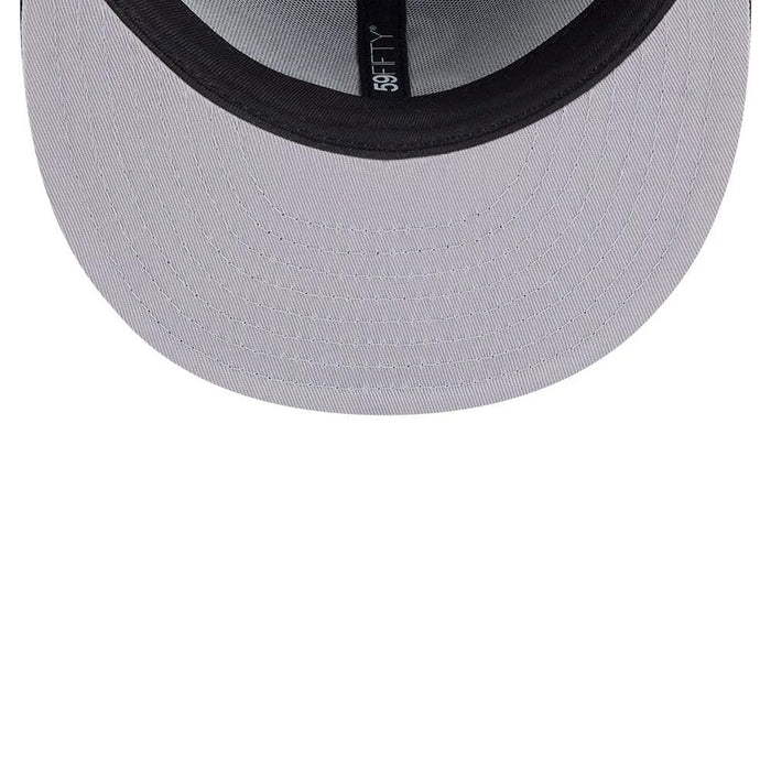 This is a Chicago White Sox MLB Classic Black Dogear 59FIFTY Fitted Cap 2