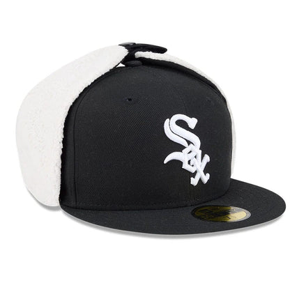 This is a Chicago White Sox MLB Classic Black Dogear 59FIFTY Fitted Cap 4