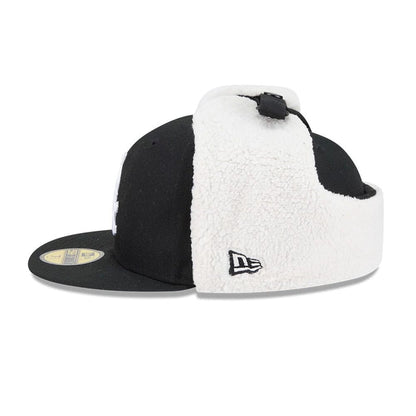 This is a Chicago White Sox MLB Classic Black Dogear 59FIFTY Fitted Cap 6