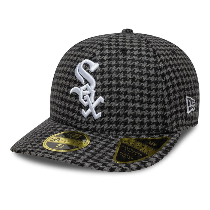 Pictured is this MLB Houndstooth Chicago White Sox Low Profile 59FIFTY Fitted cap in black. 1