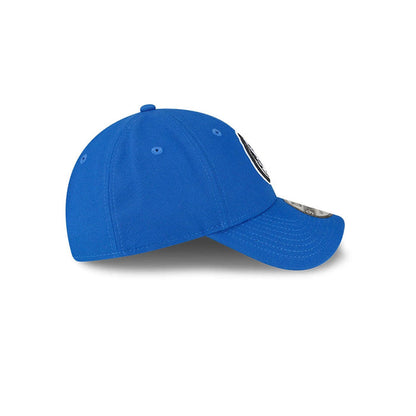 This is a Dallas Mavericks NBA The League Blue 9FORTY Adjustable Cap 6