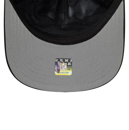 This is a Kansas City Chiefs NFL Gore-Tex Black 9FIFTY A-Frame Snapback Adjustable Cap 2