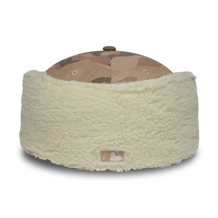 Pictured is this MLB Cord LA Dodgers Downflap 59FIFTY Fitted cap in light beige. 5