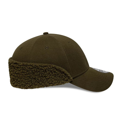 Pictured in this New Era Green 39THIRTY Downflap Stretch Fit Cap 6