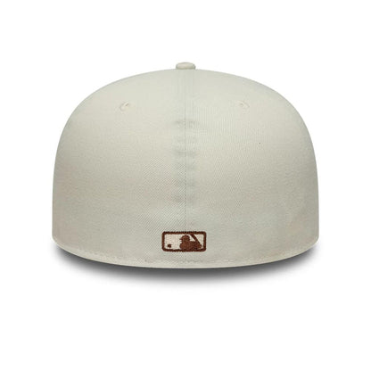 This is a New York Yankees Animal Print Beige 59FIFTY Fitted Cap 4