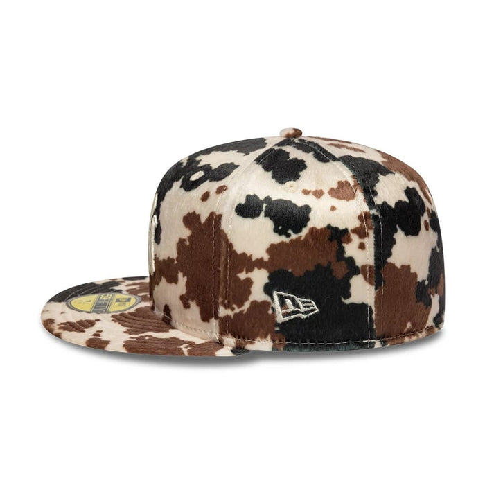 This is a New York Yankees Animal Print Cow Beige 59FIFTY Fitted Cap 5