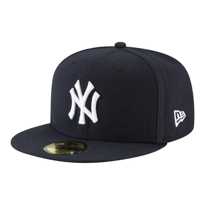 This is a New York Yankees Authentic On Field Game Navy 59FIFTY Cap 1