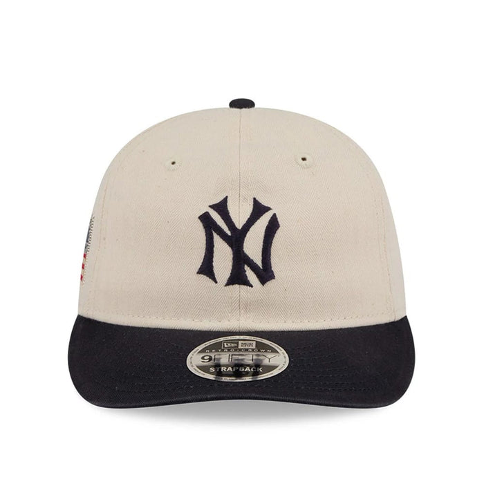 This is a New York Yankees MLB Americana Herringbone White Retro Crown 9FIFTY Adjustable Cap 4