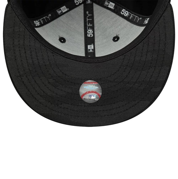 This is a New York Yankees MLB Black Camo 59FIFTY Fitted Cap 7
