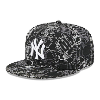 Pictured is this MLB Cap Scramble New York Yankees 59FIFTY Fitted cap in black. 1
