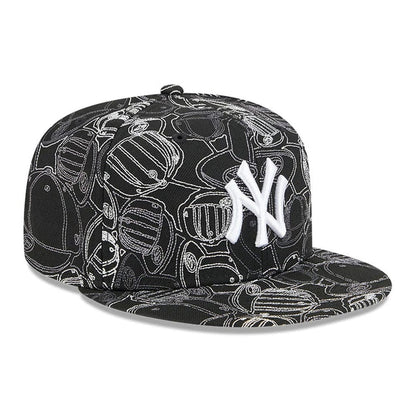 Pictured is this MLB Cap Scramble New York Yankees 59FIFTY Fitted cap in black. 4