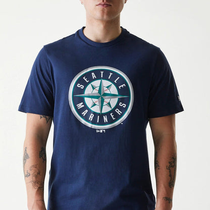 The Male model is wearing Seattle Mariners MLB Regular Dark Blue T-Shirt 4