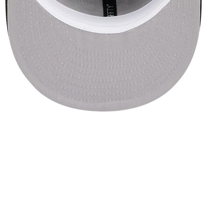 Pictured is this NBA Hardwood Classic Washington Wizards 59FIFTY Fitted cap in black. 2