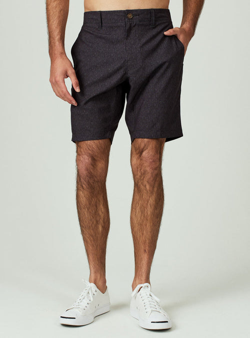 Zion 9' Short